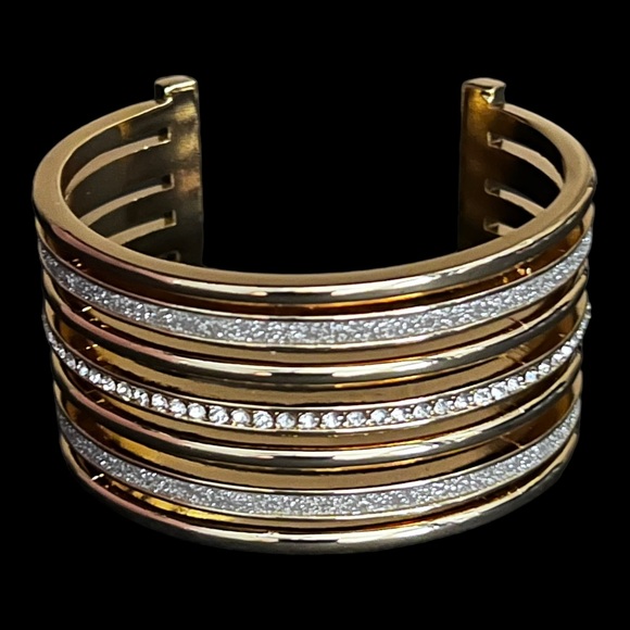 Cuff Bracelet Rhinestones Cuff Bracelet Rhinestones Gold Tone Cuff Bracelet - Picture 1 of 13